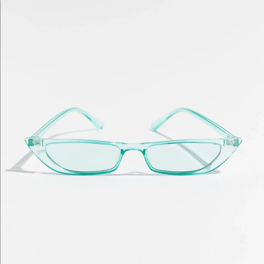 NWT UO 90s Y2K Skinny Estelle Slim Emerald Sunglasses